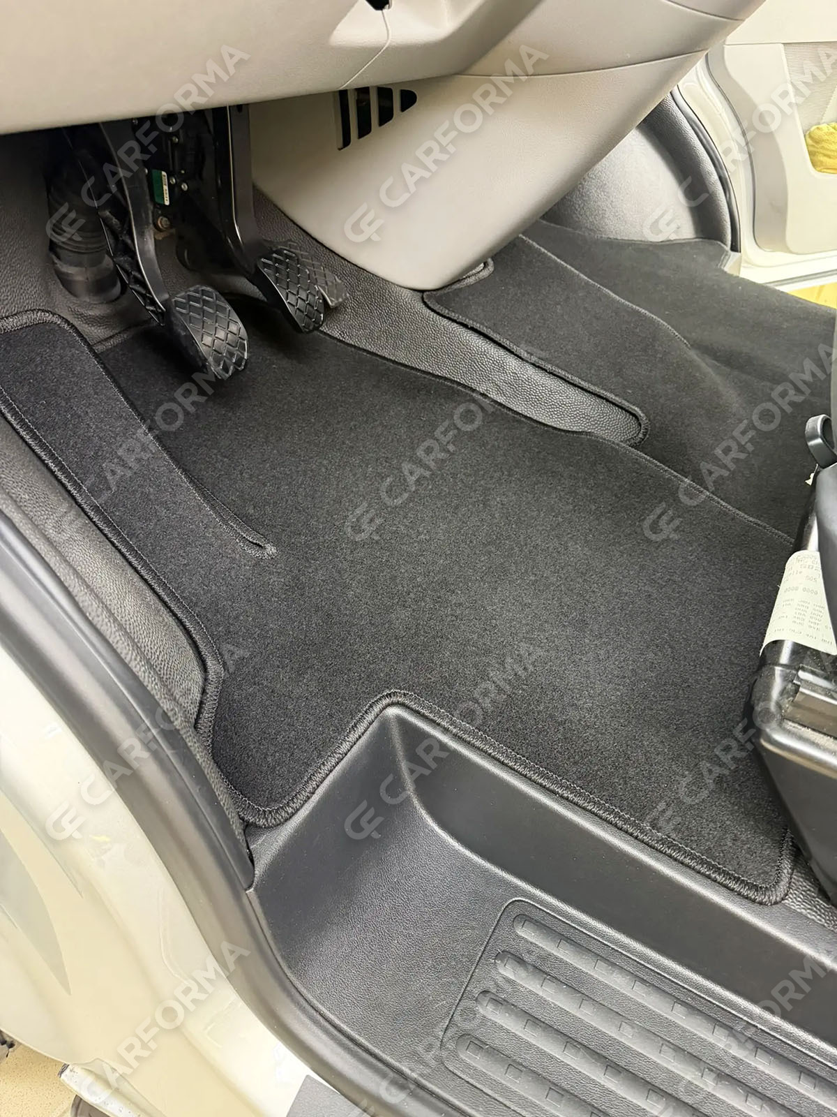 Коврики на Volkswagen Caravelle (T6) 2015&nbsp;-&nbsp;2019 в Липецке