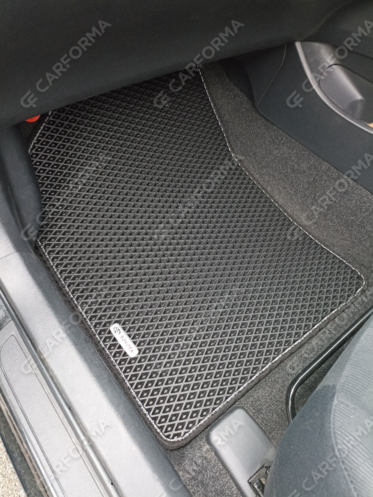 Ворсовые коврики на Toyota Corolla Axio (E14) 2006&nbsp;-&nbsp;2012 в Липецке