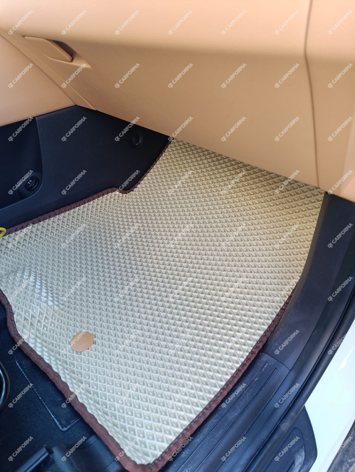 Коврики на KIA Carnival IV 11 мест 2020&nbsp;-&nbsp;2025 в Липецке