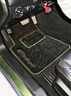 Ворсовые коврики на Dodge Challenger III 2008&nbsp;-&nbsp;2023 в Липецке