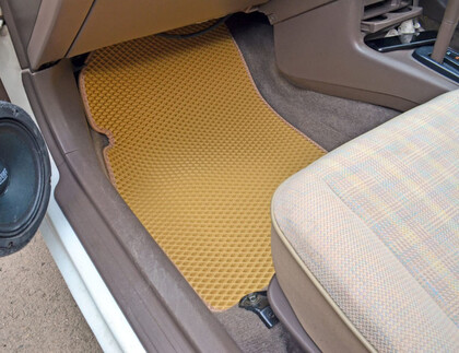 Коврики на Toyota Cynos (L50) 1995 - 1999 в Липецке