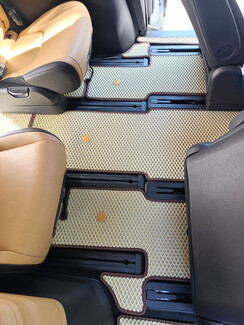 Ворсовые коврики на KIA Carnival IV корейская сборка 2020 - 2025 в Липецке