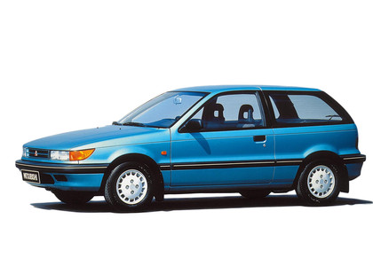 Коврики на Mitsubishi Colt III 1988 - 1992 в Липецке