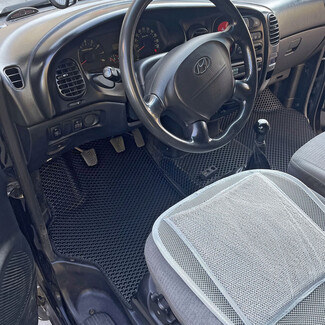 Водительские коврики Hyundai Starex 1996 - 2007 в Липецке Водительские коврики Hyundai Starex 1996 - 2007 в Липецке