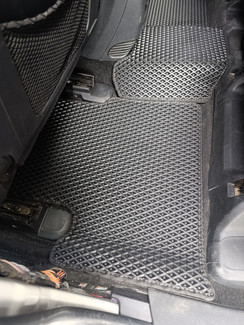 Коврики на Jeep Grand Cherokee (WK2) 2010 - 2022 в Липецке