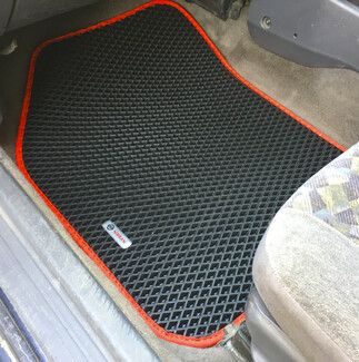 Коврики на Nissan Pulsar (N15) 1995&nbsp;-&nbsp;2000 в Липецке